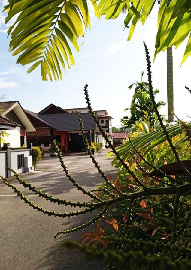 Anjung Villa Pantai Cenang  Exterior photo
