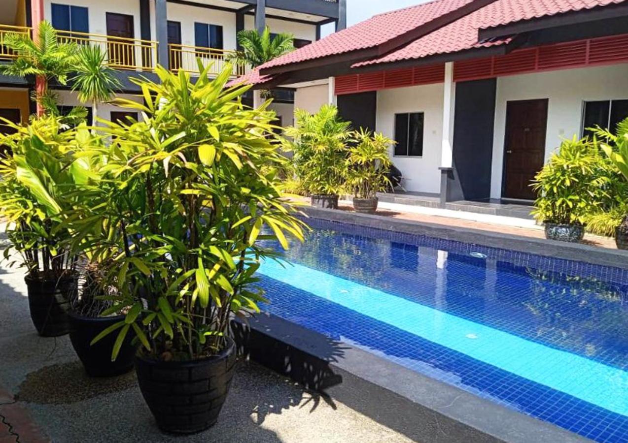 Anjung Villa Pantai Cenang  Exterior photo