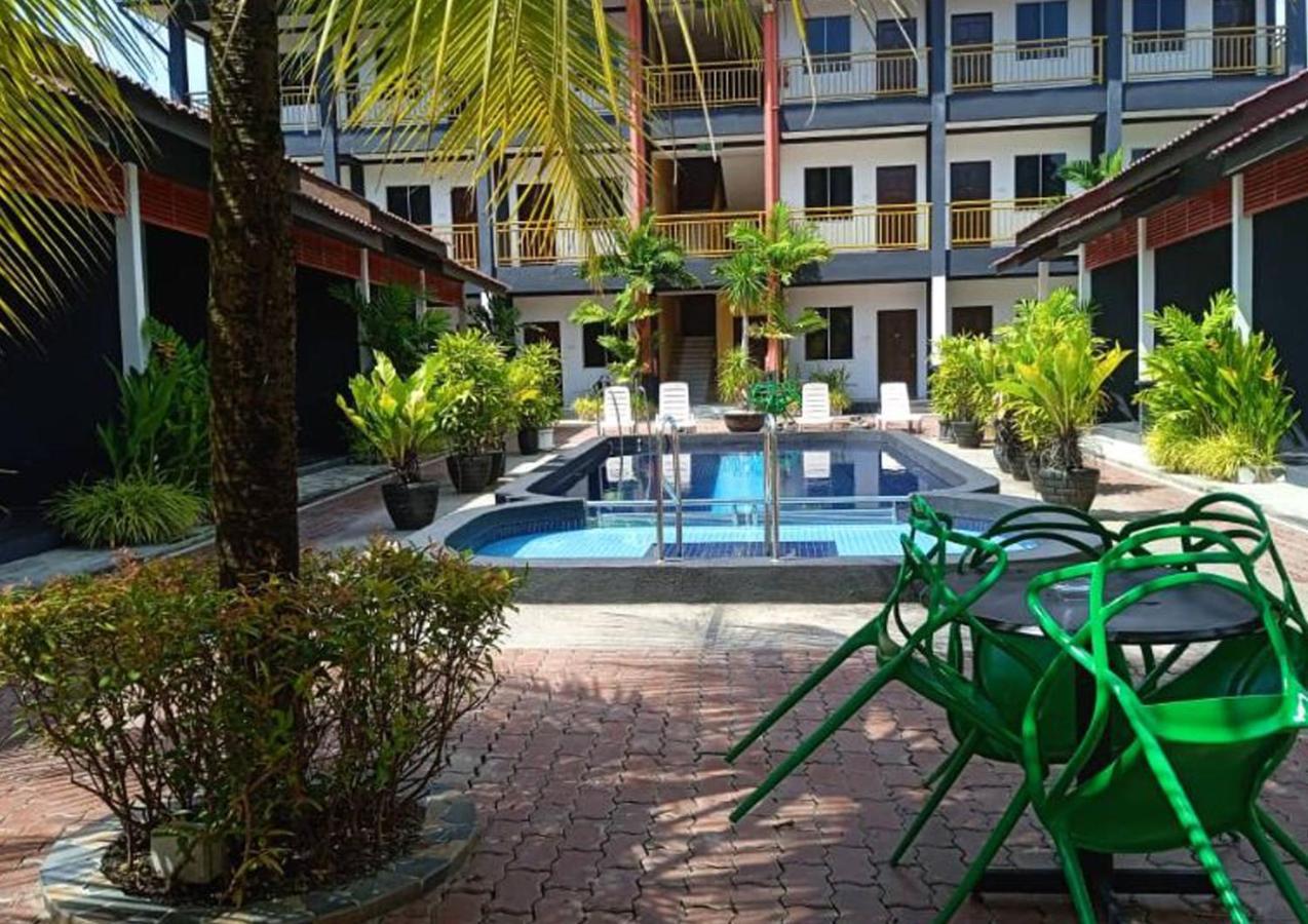 Anjung Villa Pantai Cenang  Exterior photo