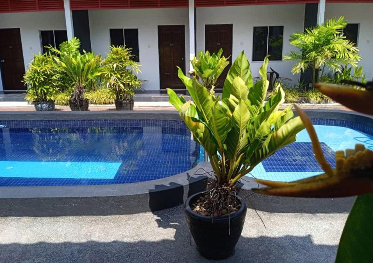 Anjung Villa Pantai Cenang  Exterior photo